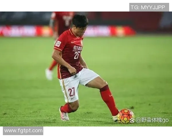 中国足球身价最高球星背后的故事与成就分析